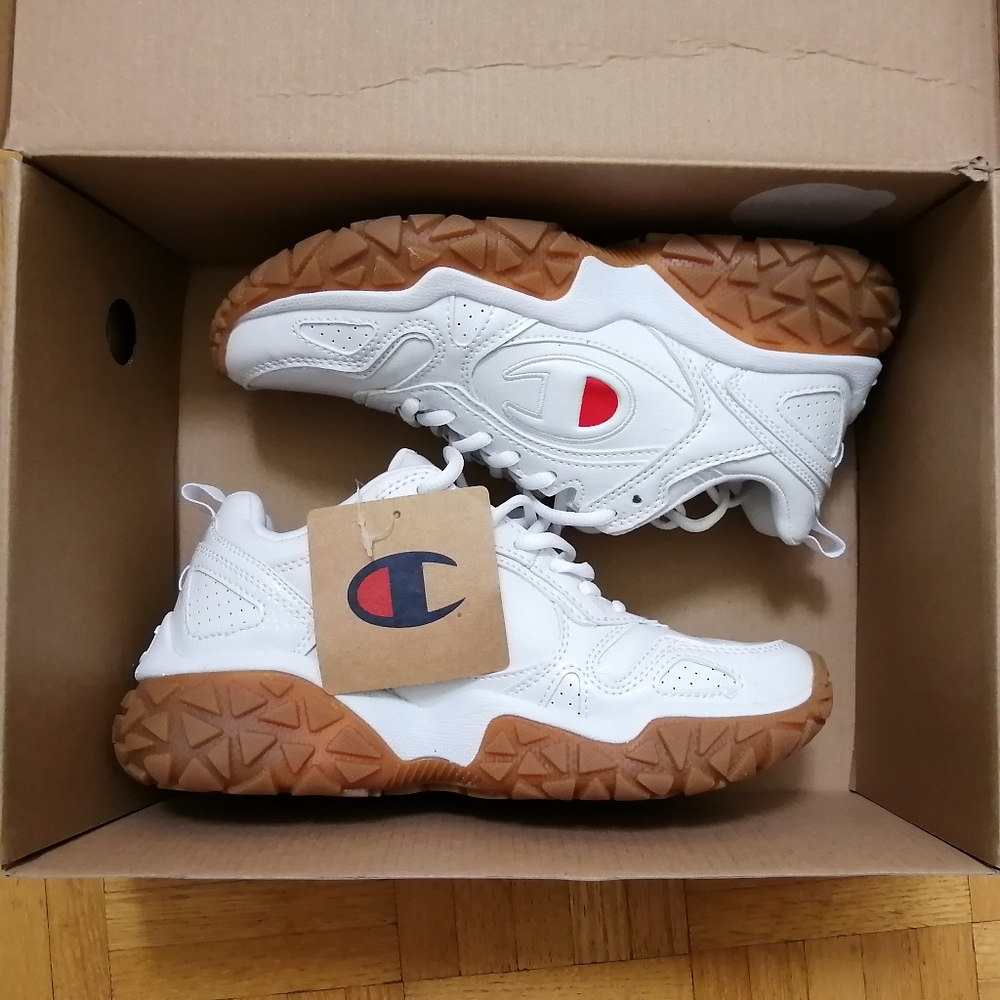 Women's Champion White Sneakers 5.5 NWT